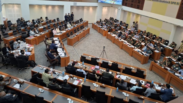 Revisi UU TNI: Perluasan Peran Militer atau Ancaman Supremasi Sipil?