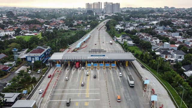 DPR Minta Gratiskan Tarif Tol Saat Mudik Lebaran 2025