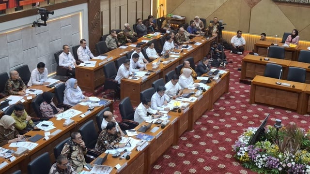 Irma Desak Sritex Bayar THR Karyawan Sebelum Lebaran