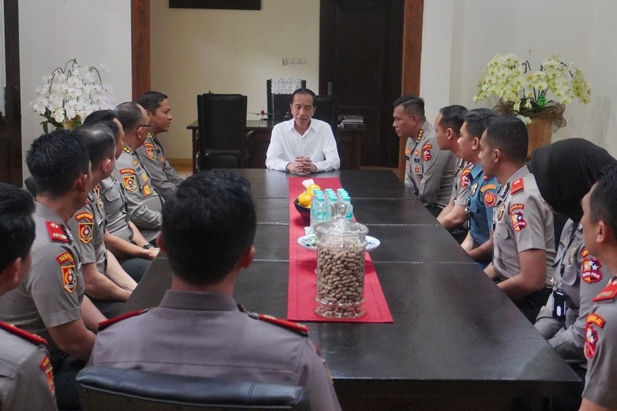 Jokowi Masih Beri 'Arahan' ke Polri: Pertanda Intervensi atau Sekadar Nasihat?