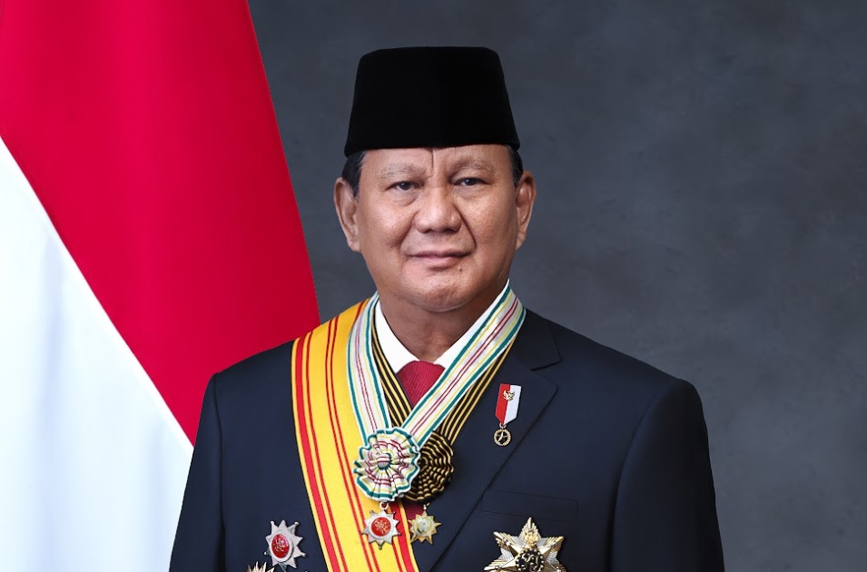 Antartika atau Hambalang? Prabowo dan Drama Pemberantasan Korupsi