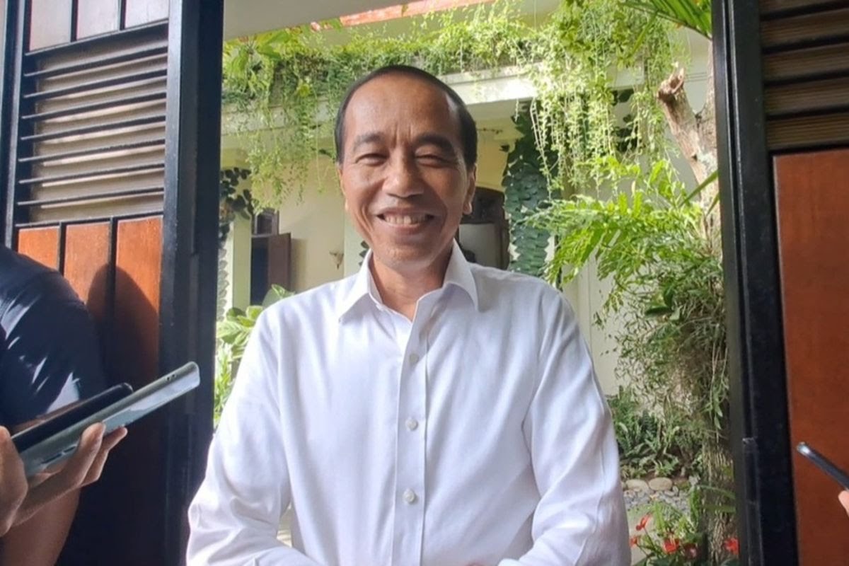 Jokowi Pertimbangkan Maju sebagai Calon Ketum PSI, Buka Suara soal Kemungkinan Bersaing dengan Kaesang