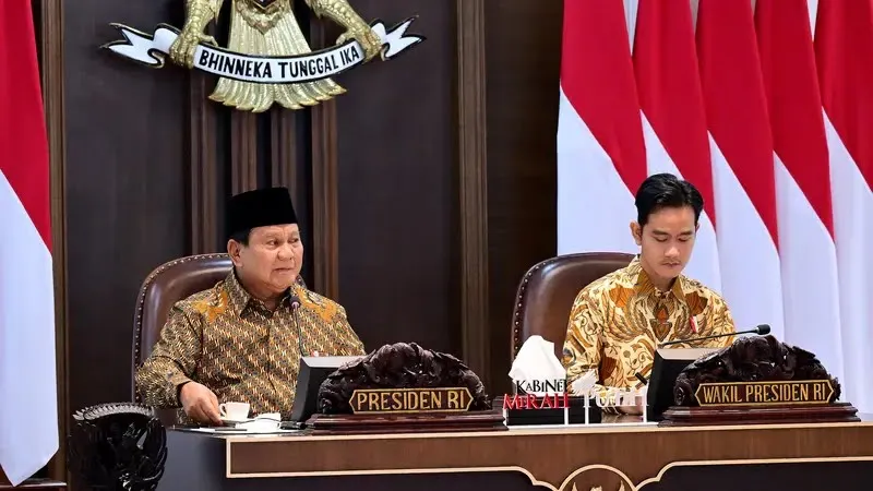 Prabowo Beri Peringatan Keras ke Kabinet: Kerja Cepat atau Tinggalkan