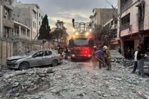 Serangan Udara AS Hantam Tiga Fasilitas Nuklir Iran