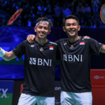 Fajar Alfian/Muhammad Rian Rian Ardianto berhasil mengamankan tiket semifinal Indonesia Open 2025. Setelah menndukkan pasangan ganda putra asal China, Huang Di/Liu Yang dalam laga sengit di Istora Senayan, Jakarta, Jumat (6/6/2025).