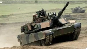 Militer Taiwan memamerkan tank Abrams M1A2T buatan Amerika Serikat dalam latihan militer Han Kuang, pada Kamis (11/7).