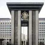 Ekonom Desak BI Turunkan Suku Bunga Hadapi Dampak Tarif AS