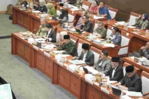 Usul Tambahan Anggaran, Gus Ipul Realisasi Bansos