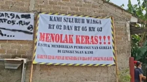 Warga Kalibaru Tolak Pembangunan Gereja GBKP di Cilodong