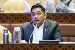 DPR: Putusan MK soal Pemilu Lokal Bentuk Turbulensi Konstitusi