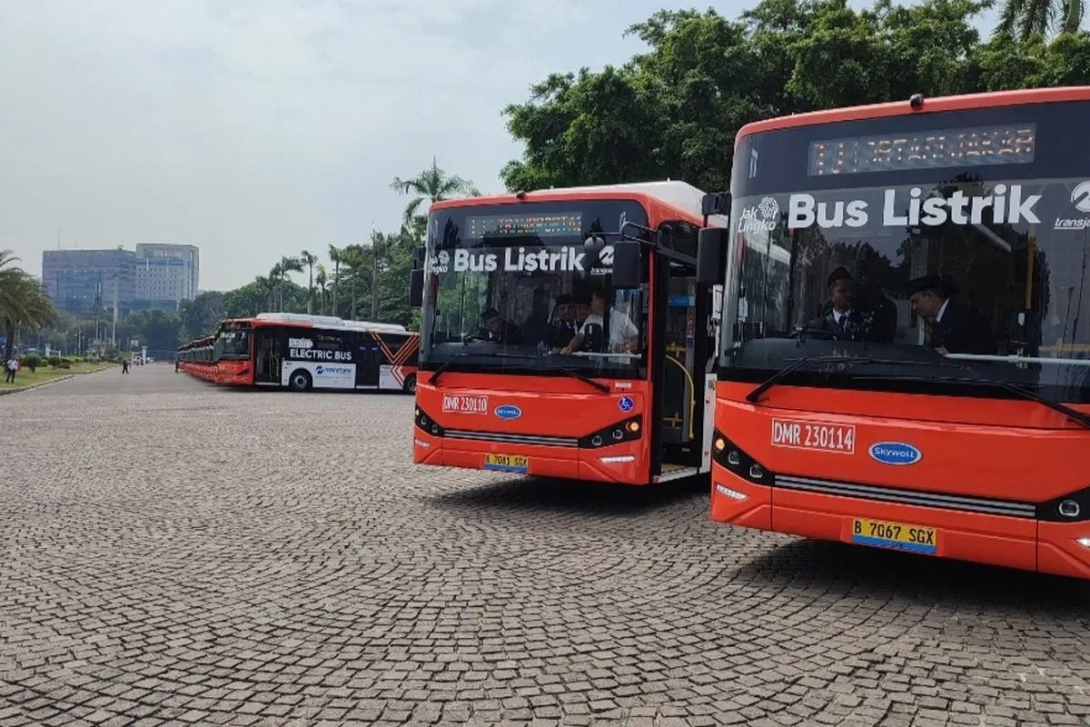 Transjakarta Luncurkan Rute Blok M-Ancol Pakai Bus Listrik