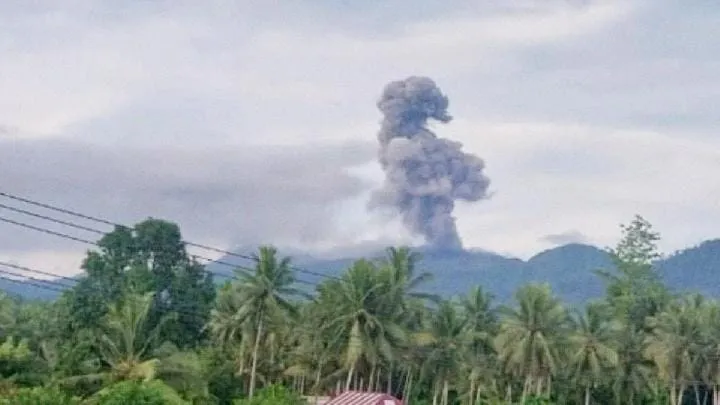 Gunung Dukono Erupsi, Sekolah di Halut Diliburkan