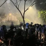 Jurnalis Antara Jadi Korban Kekerasan Polisi Saat Liput Demo di DPR