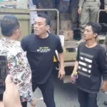 Posko Donasi Aksi Tolak Kenaikan PBB di Pati Dibubarkan Satpol PP, Massa Ricuh