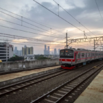 Layanan KRL dan Transjakarta Kembali  Normal