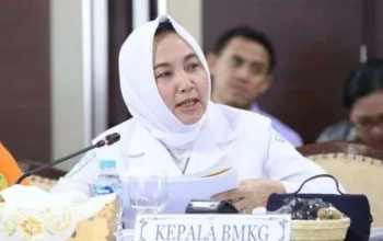 Warga Siaga 1! BMKG Peringati Akan Ada La Nina dan Potensi Badai Seroja