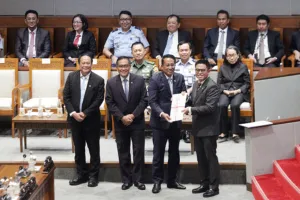 DPR Sahkan RUU Ruang Udara, Apa Urgensi dan Manfaatnya?