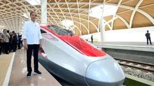 Ambisi Cepat yang Terjebak Utang, Harapan Hingga Sorotan Proyek Whoosh