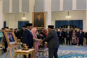Pemerintah Tetapkan 10 Pahlawan Nasional 2025, Soeharto dan Marsinah Jadi Sorotan