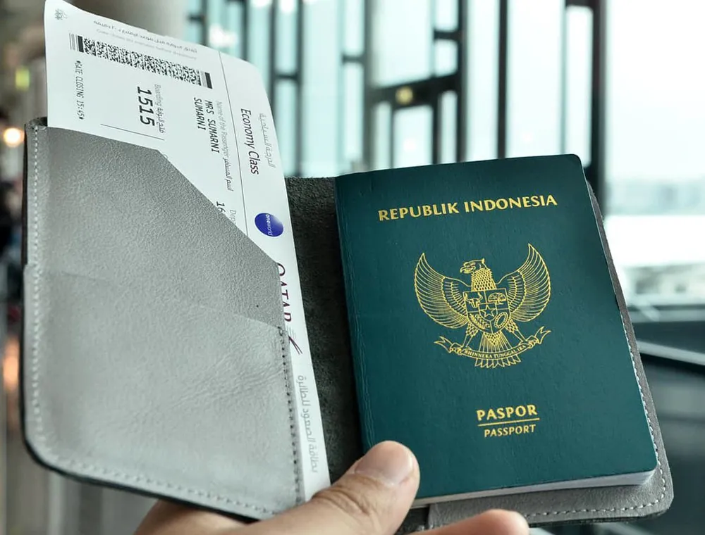 Kementerian Imigrasi dan Pemasyarakatan (Kemenlmipas) mengusulkan untuk menyederhanakan jenis paspor Indonesia.