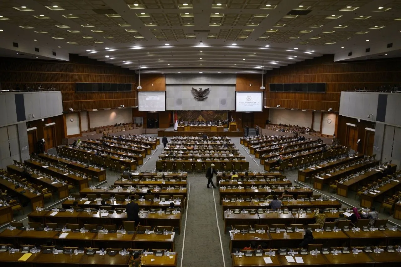 Catatan Akhir Tahun 2025: DPR di Tengah Gelombang Kritik