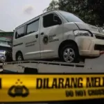 Polisi menetapkan sopir mobil pengantar Makan Bergizi Gratis (MBG) berinisial AI sebagai tersangka setelah menabrak pagar sekolah, guru, dan siswa di SDN Kalibaru 01 Pagi, Cilincing, Jakarta Utara.