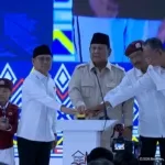 Presiden Prabowo Subianto meresmikan kembali 166 Sekolah Rakyat di 34 provins, Banjarbaru, Senin (12/1/2026).