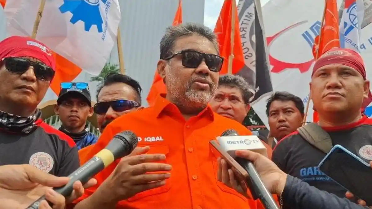 Ketua Partai Buruh sekaligus Ketua Konfederasi Serikat Pekerja Indonesia (KSPI) Said Iqbal, menyatakan penolakan keras terhadap wacana pengembalian mekanisme Pemilihan Kepala Daerah (Pilkada) melalui Dewan Perwakilan Rakyat Daerah (DPRD).