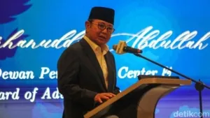 Board of Advisors Prasasti Institute sekaligus eks Gubernur Bank Indonesia (BI) Burhanuddin Abdullah membeberkan alasan ekonomi Indonesia yang semakin hari semakin loyo.