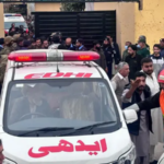 Bom Bunuh Diri Ledakan Masjid di Pakistan: Apa yang Terjadi?