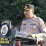 Kepala Kepolisian Resor (Kapolres) Kota Bima AKBP Didik Putra Kuncoro telah dibekukan dari jabatannya usai diduga menerima uang Rp1 miliar dari bandar narkoba Koko Erwin alias EK.