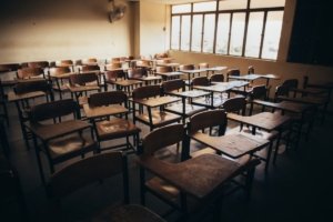 Pendidikan Kita: Dari Scholarisme ke Sekolahisme